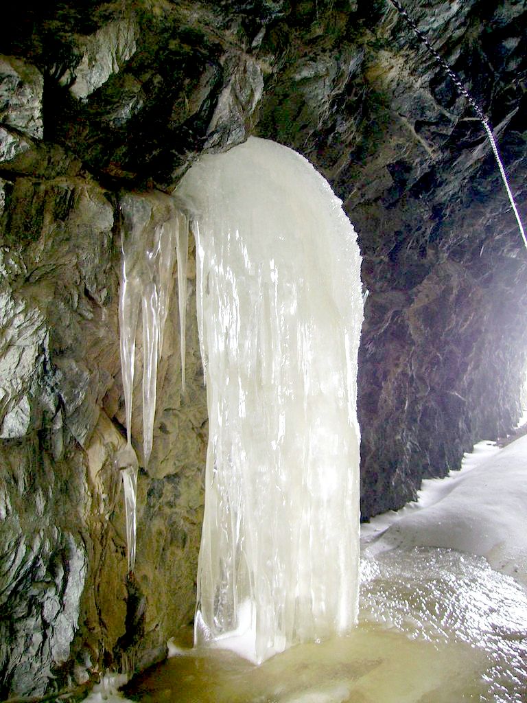 una bella cascata di........ ghiaccio