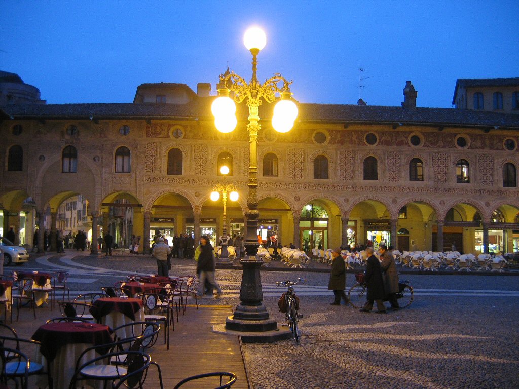 Vigevano, piazza(2)