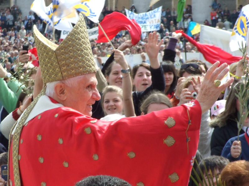 Papa da molto vicino