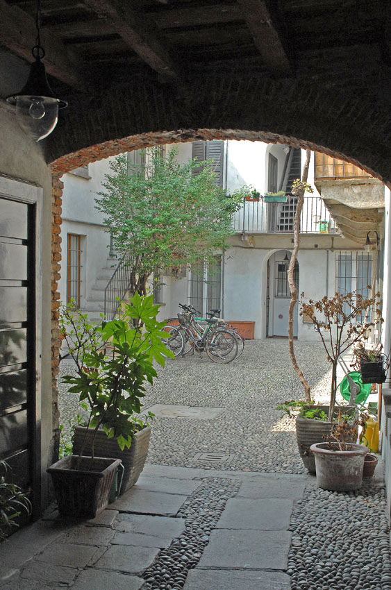 biciclette in cortile