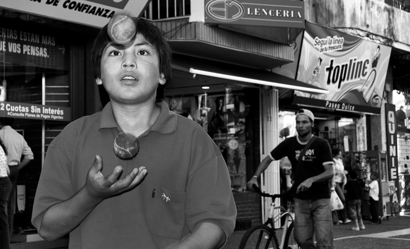 Giocoliere di strada