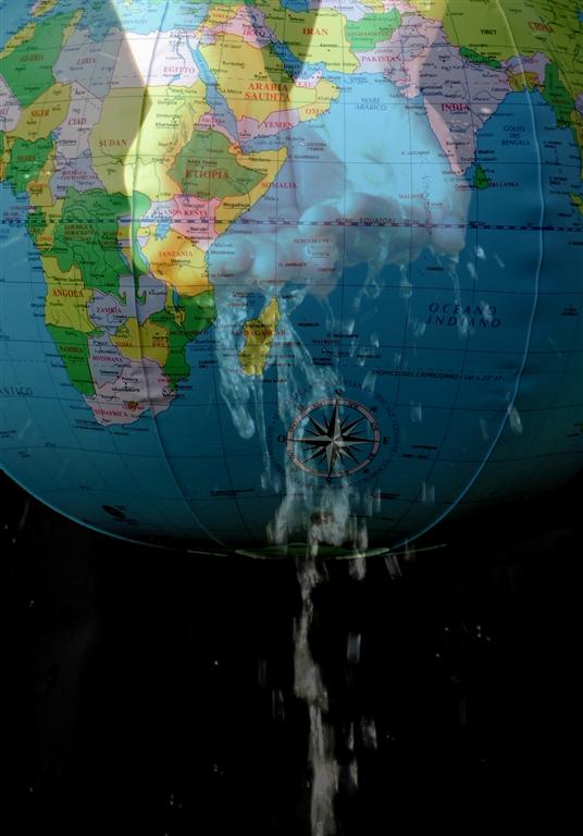 non laviamocene le mani