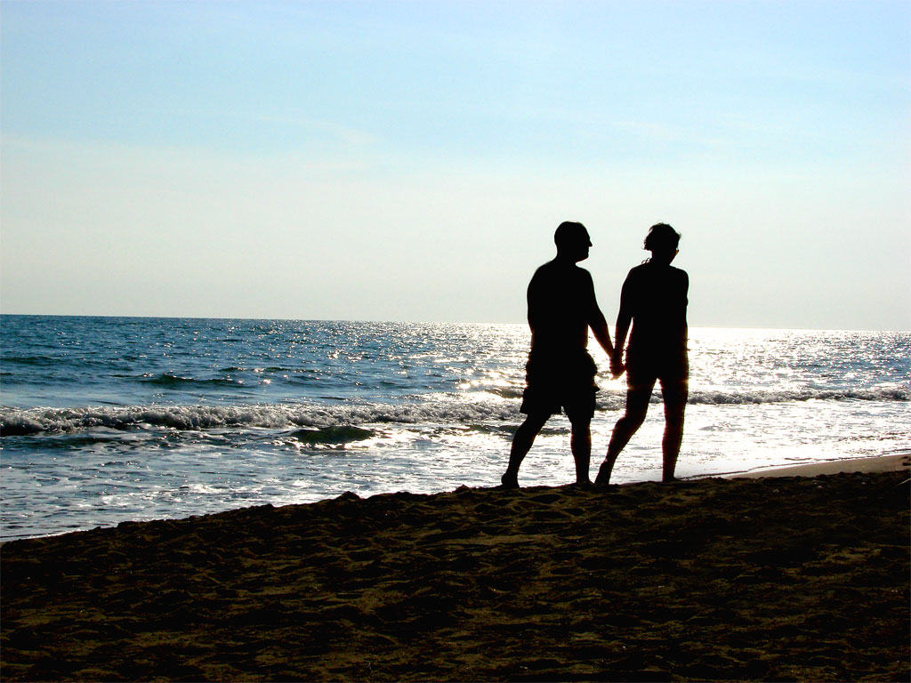 lungo il bagnoasciuga...