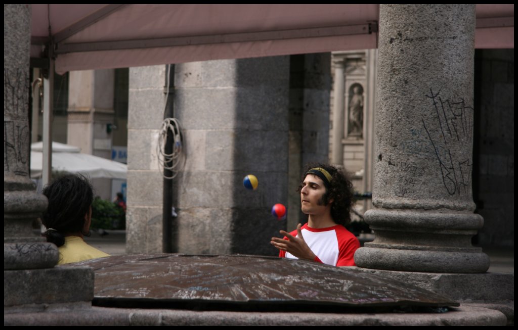 Giocoliere a Milano