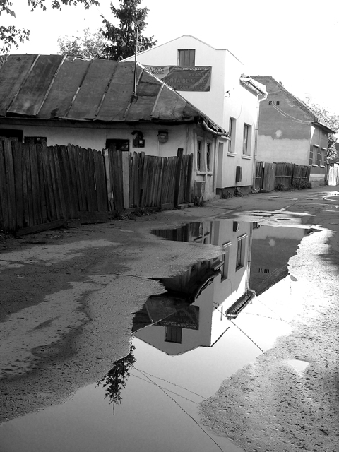 Stradina di periferia