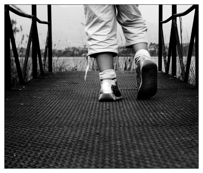 ::: NON PUOI PIU' FUGGIRE :::