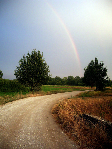arcobaleno in campagna