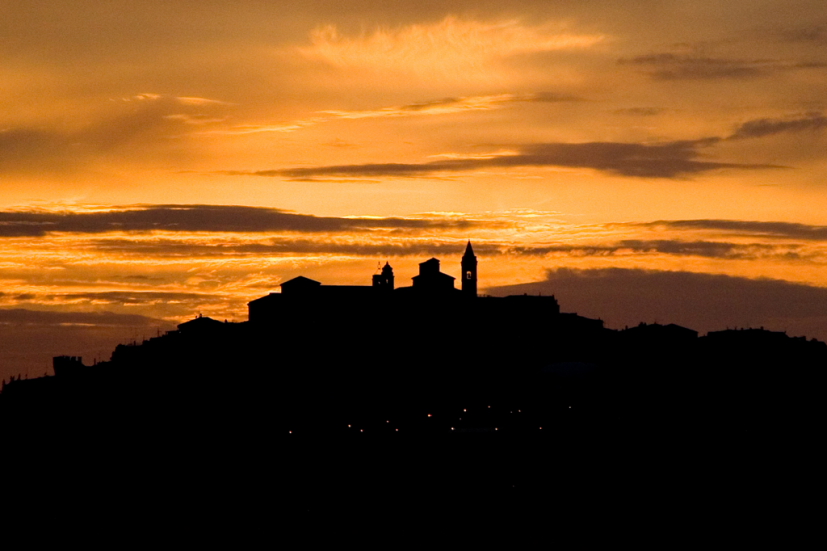 tramonto su Civitanova Alta