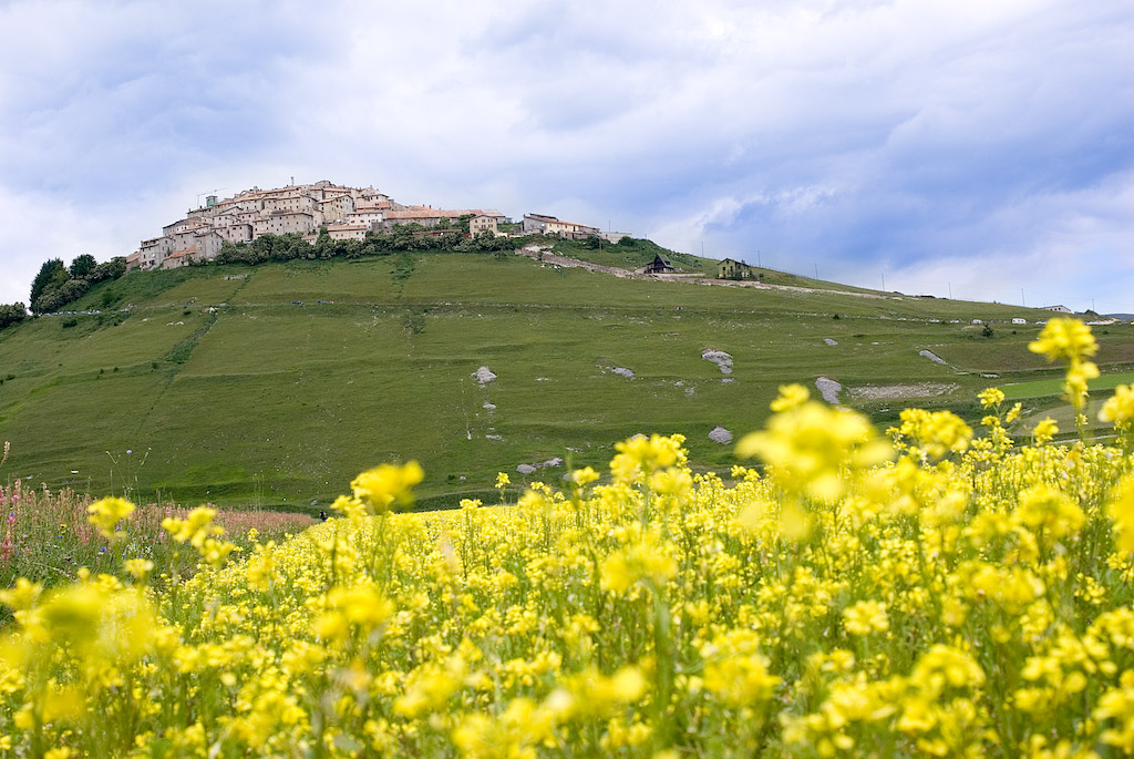 Castelluccio (tentativo di paesaggio)