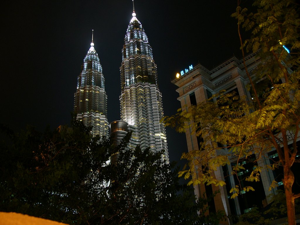 Petronas 2