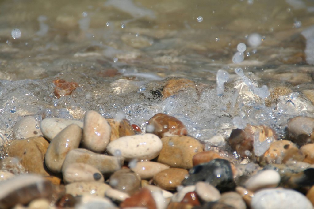 the see on the stones