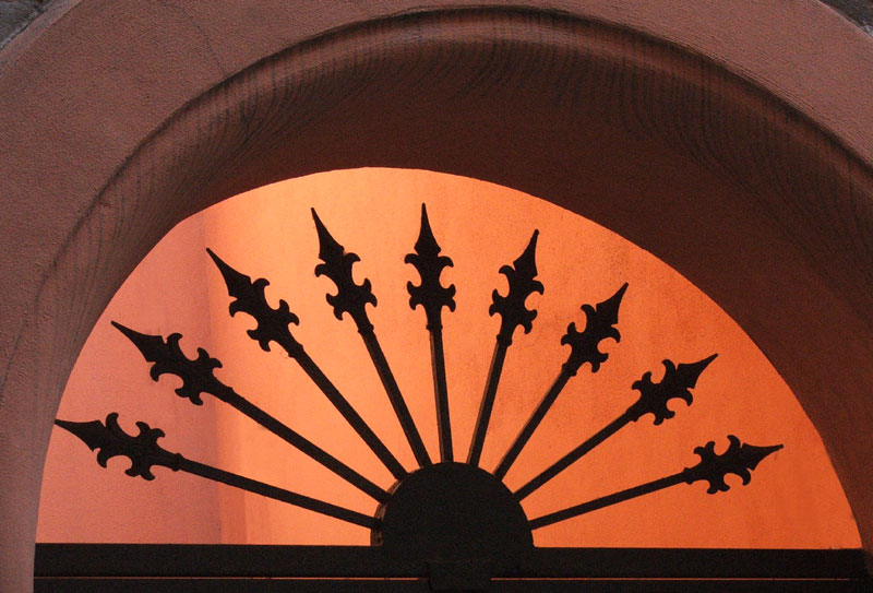 non entrate in quella porta