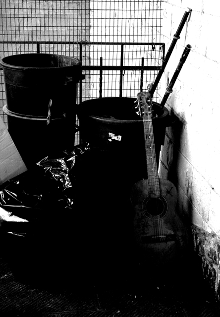 1 chitarra 100 illusioni