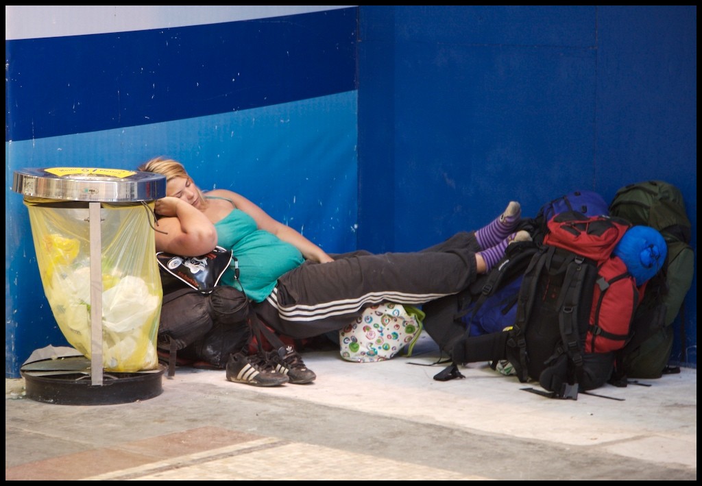 sala d'attesa atto secondo