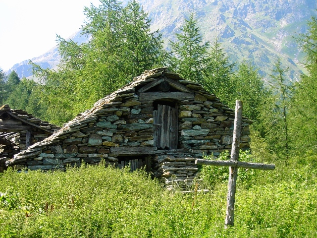 casa del vecchio zio ceser che bei ricordi!!!!!!!!!!!!