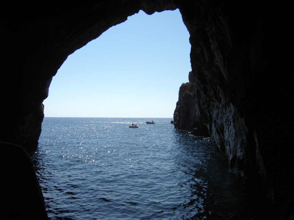 Isole Eolie - Grotta