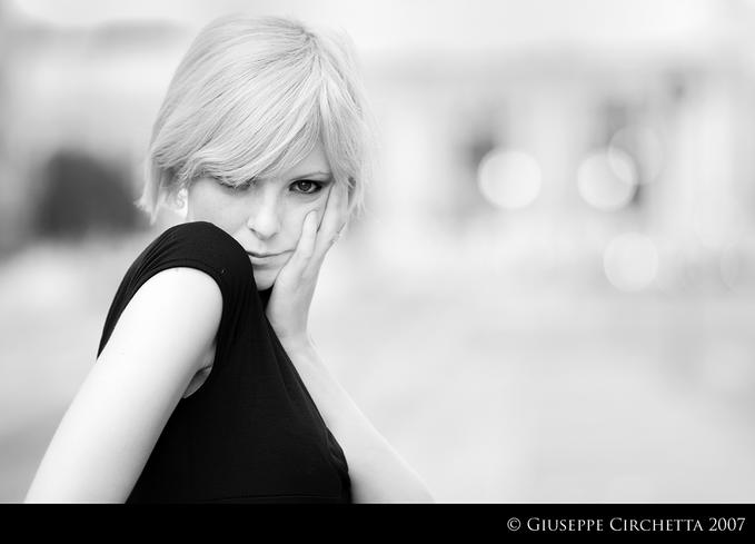 Miss Eleonoire - Fading in the City