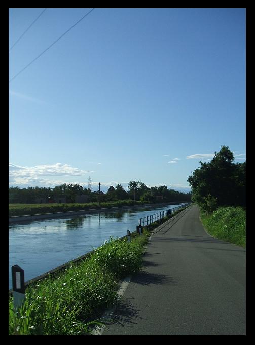 lungo il naviglio