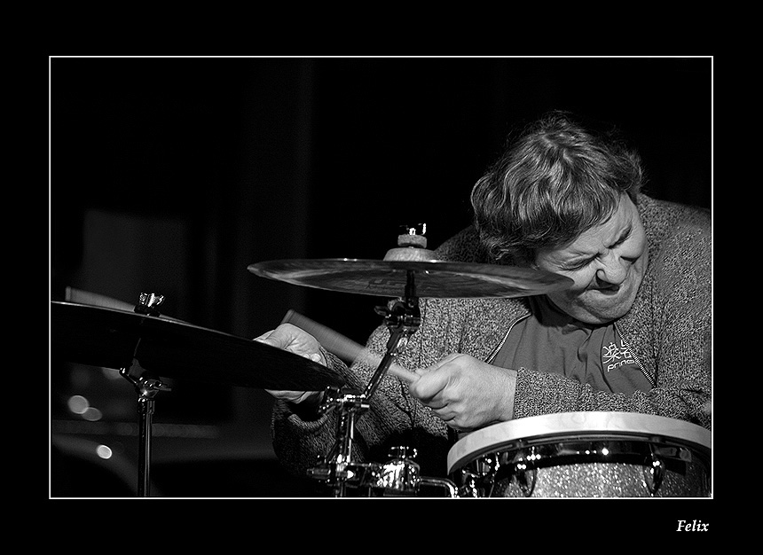 Ride, crash, "splash"