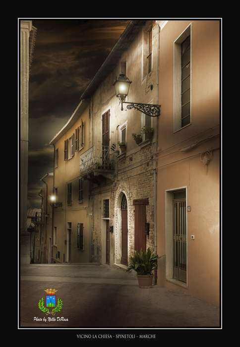 Vicino la chiesa - Spinetoli - Marche