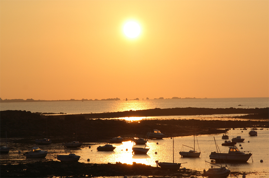 Cala il sole, e la marea
