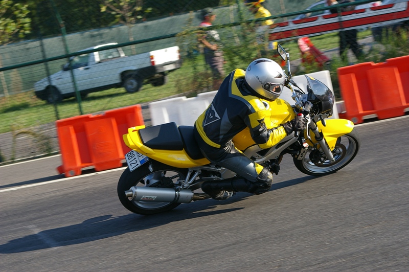moto suzuki