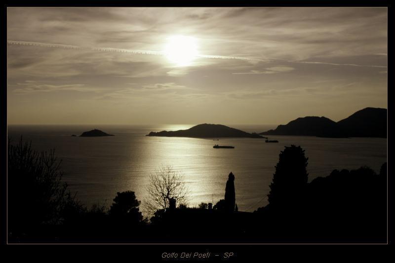 Golfo dei Poeti - esperimento B/N