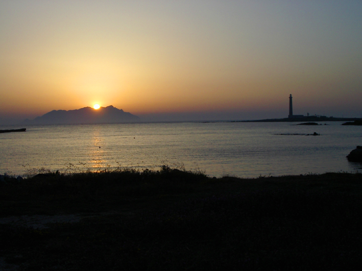 Tramonto con Faro (Favignana Island)