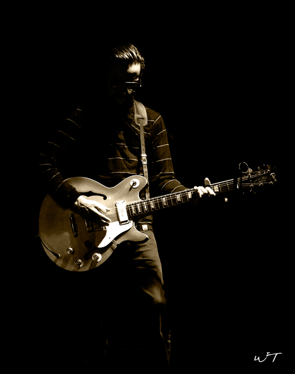 gold guitar black soul