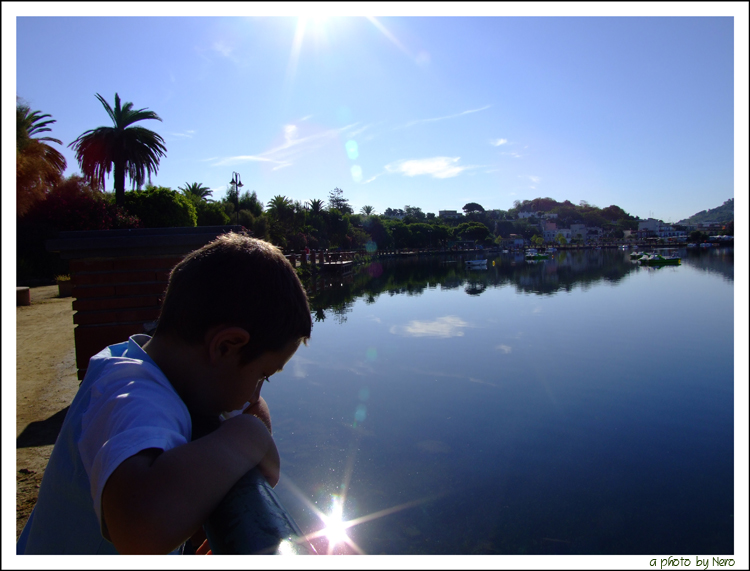 Guardo sotto la superficie