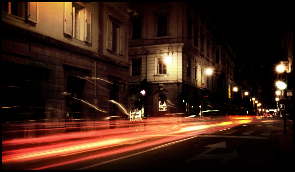 aspettando mia moglie che stava noleggiando un dvd...