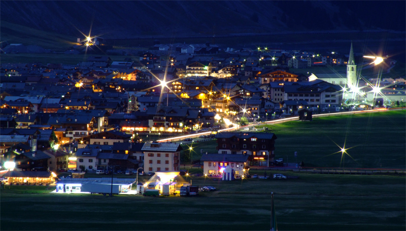 Livigno by night