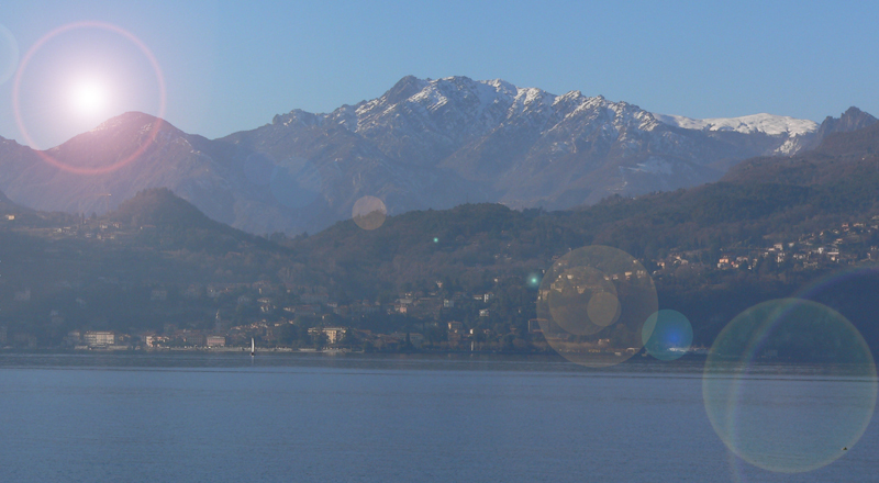 Panorama effetto riflesso nella lente