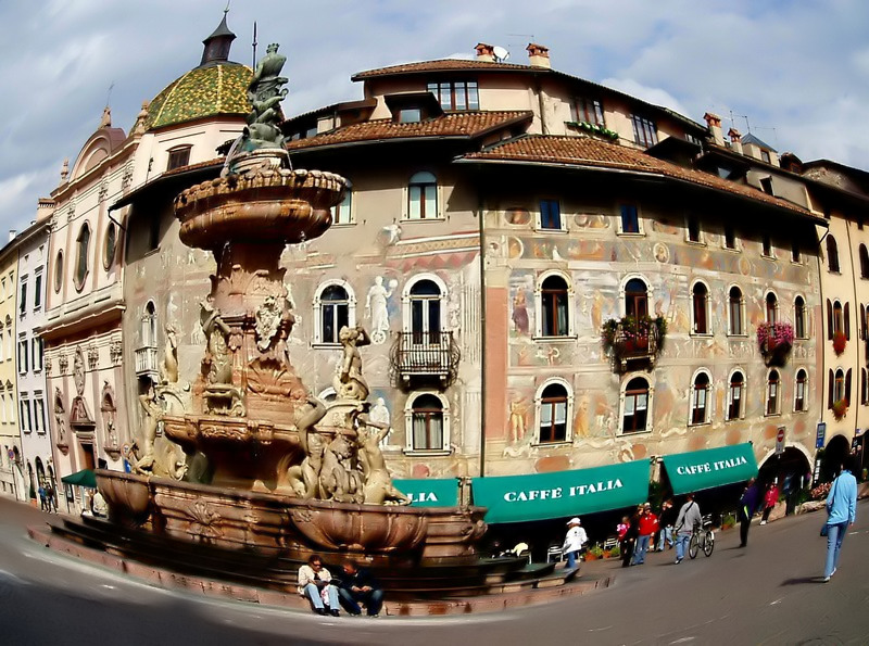 Piazza Duomo a Trento