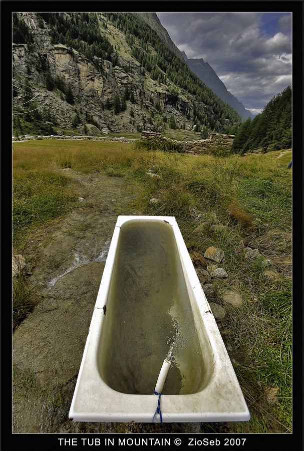 the tub in mountain
