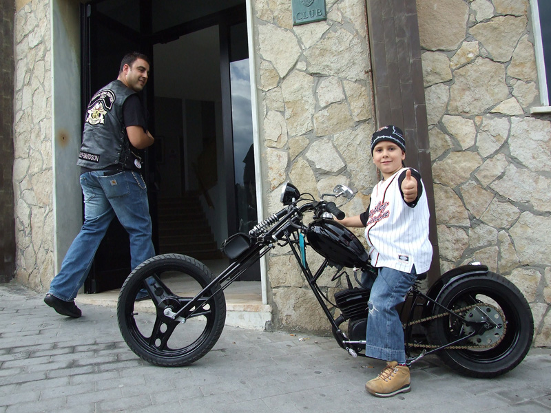 Mini biker