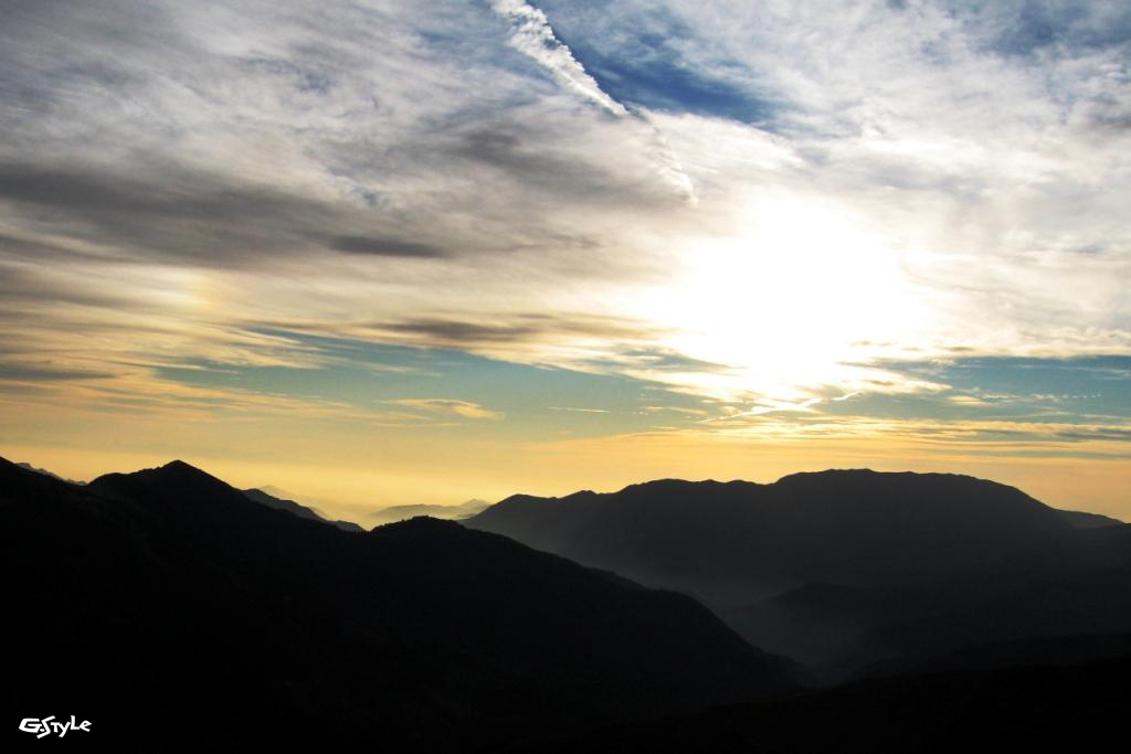 Sunset @ Maniva Pass
