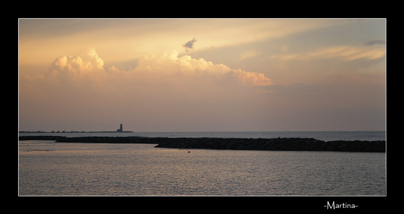 Tramonto al vecchio faro
