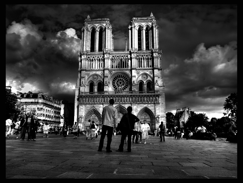 Notre Dame in B/N (HDR)