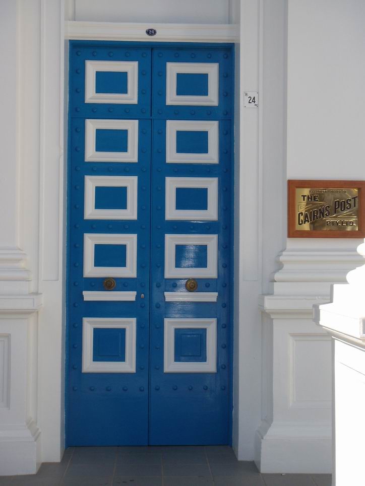 ...avrei da spedire un pacco.....