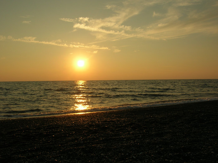 tramonto sul mare