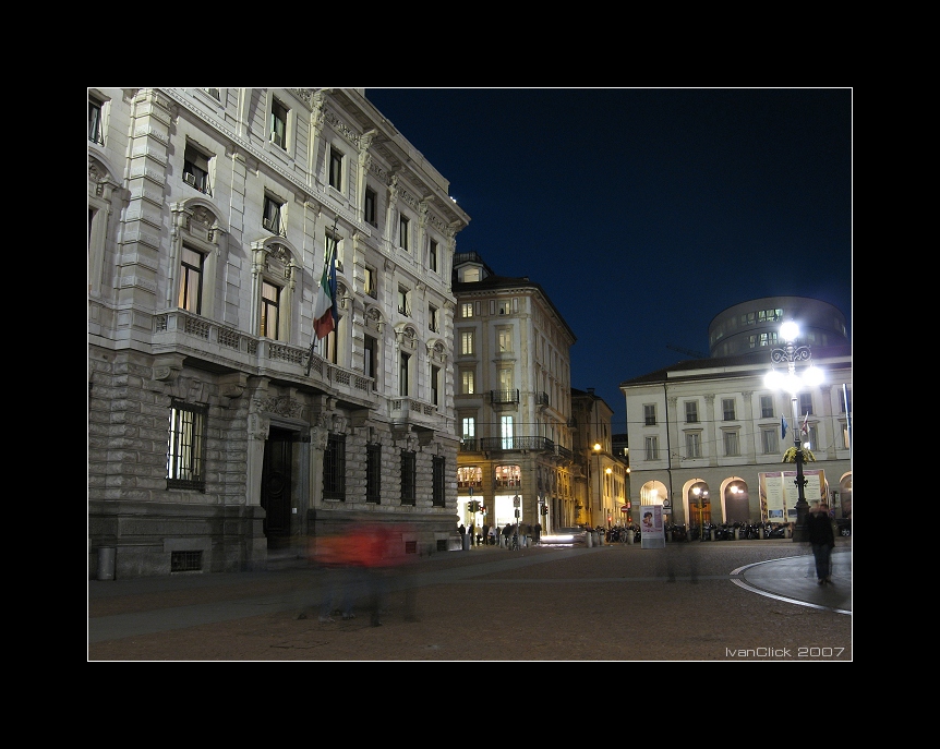 Milano, venerdi ore 18..