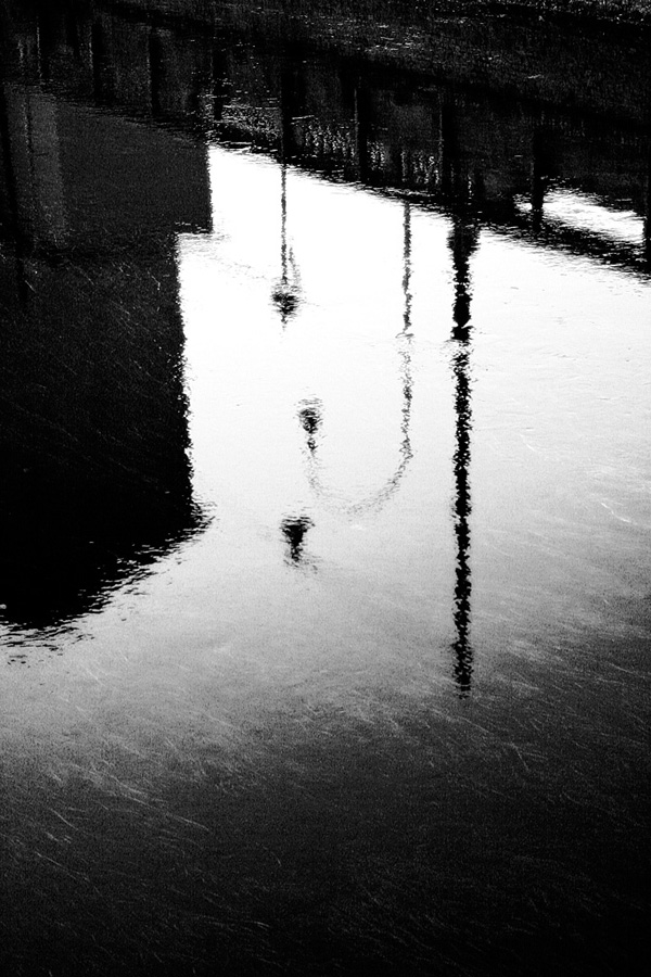 E dagli co sti riflessi...