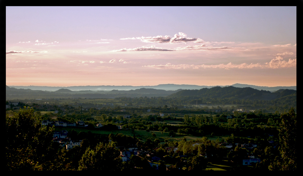 Possagno ...  dal tempio del Canova  ...  panorama