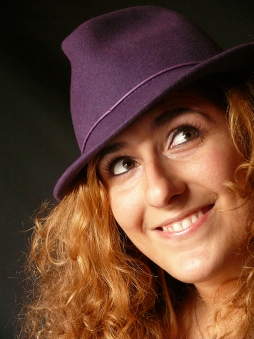 Prendi una tua amica e falle fare la modella - Chiara