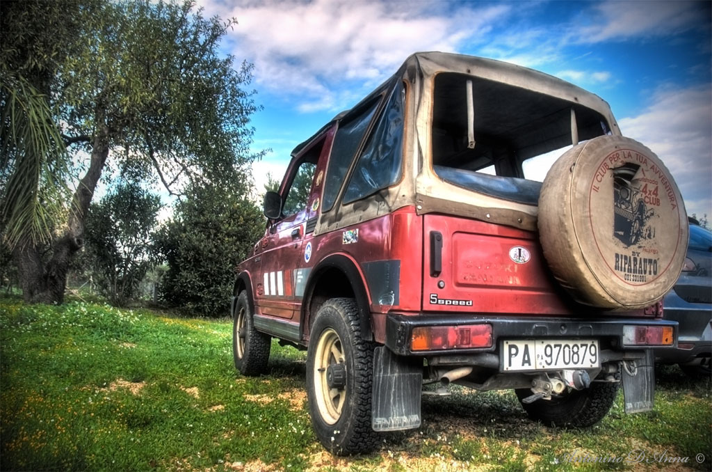 jeep in HDR