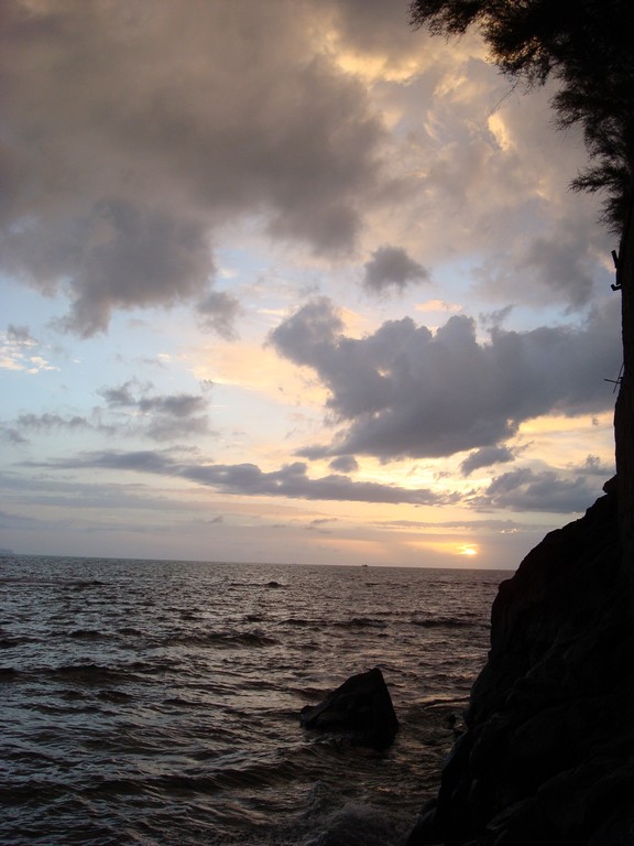 tramonto spiaggia piccola