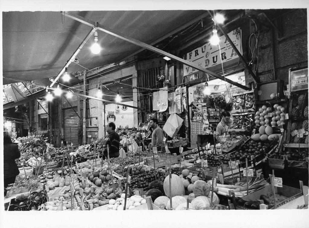 Venite signori, comprate!