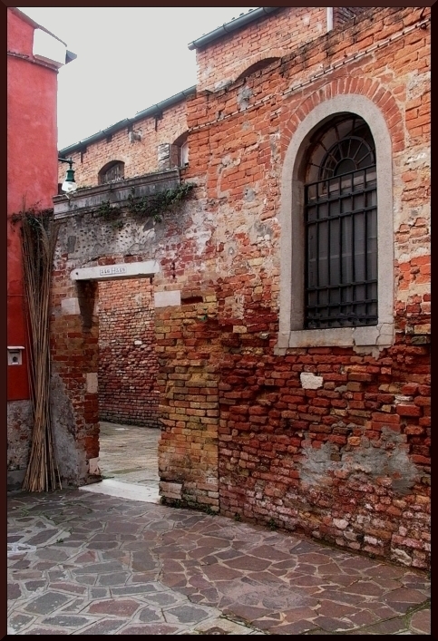 Giudecca a tinte forti /4