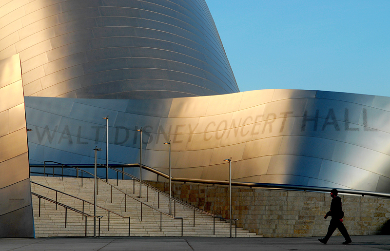 WALT DISNEY CONCERT HALL